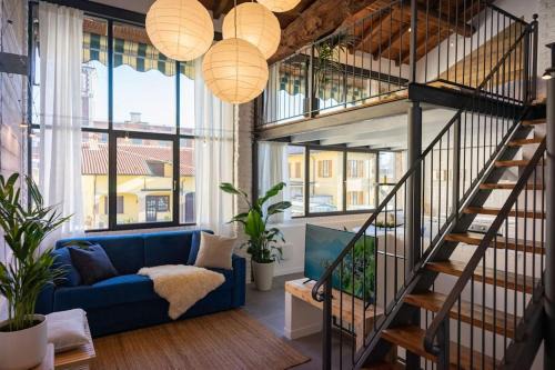 Lomazzo House | Fiori e Spezie