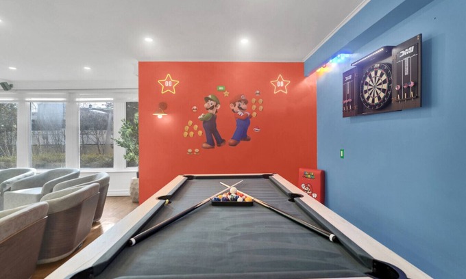 Linden Villa | ๐ฅ Fire & Fun | Luxe Stay w/Pool, Hot Tub & Game Room ๐ฎ