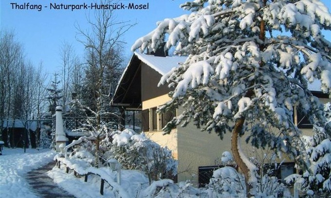 Ferienpark Himmelberg Apartment | First Class Holiday Home "Ferienglück" (House 37) - "First Class" Holiday Homes Hildebrand
