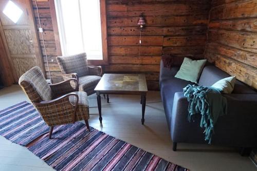 Ballstad House | Fisherman's cabin, Lofoten - 24 Bårdbua