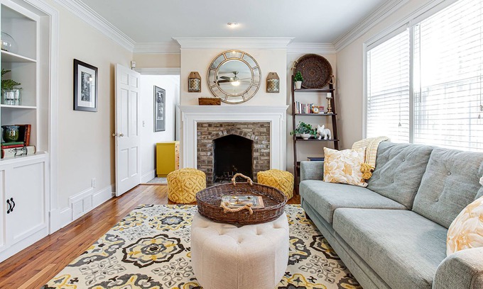 Athens House | Five Points Backyard Oasis - Walkable to UGA