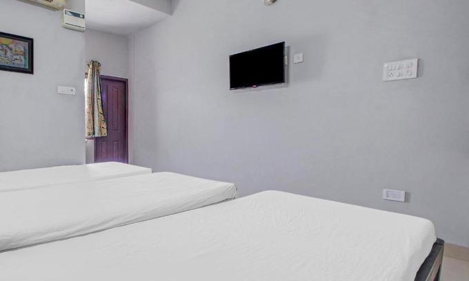 Kelambakkam Hotel | Flagship Gsr Residency