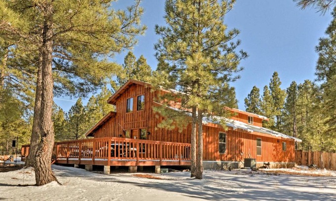 Flagstaff House | Flagstaff Cabin on 5 Acres with Fireplace and Fire Pit