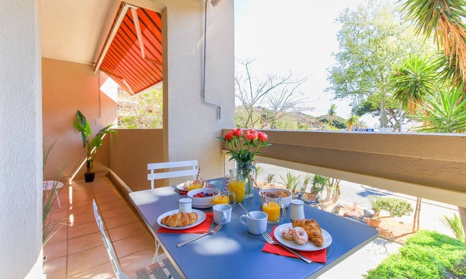 Le Lavandou Apartment | Flat in the heart of Le Lavandou by SELECTsoHOME