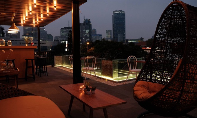 Kemang Hotel | Flat06 Tendean