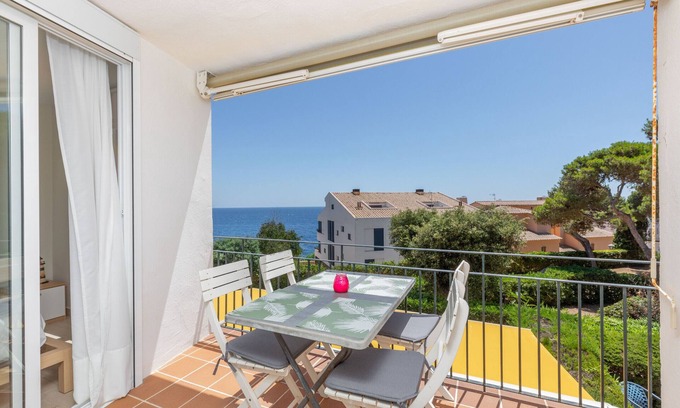Calella de Palafrugell Villa | Flateli Calella de Palafrugell