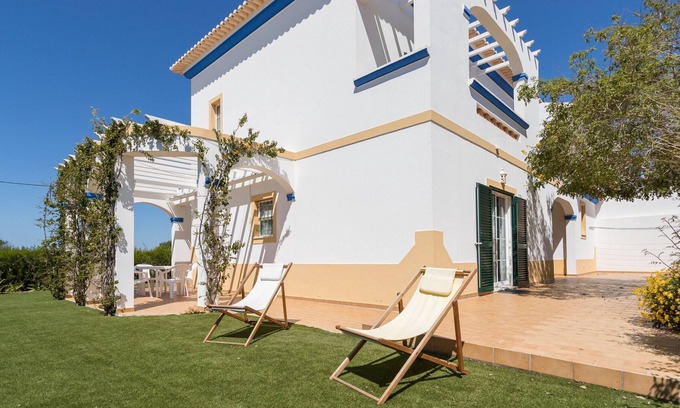 Carrapateira House | FLH Carrapateira Summer Place