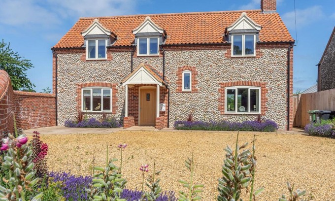 Wighton House | Flint House W