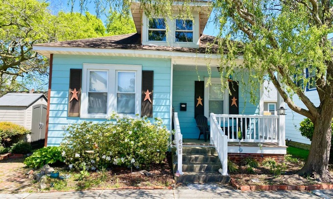 Cape Charles House | Flip Flop Cottage | Chesapeake Properties