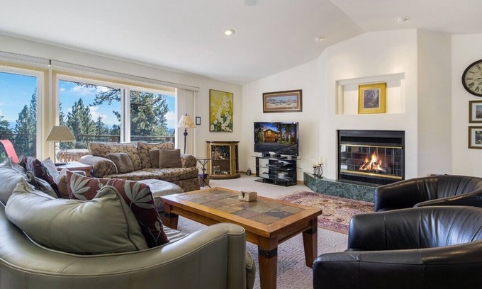 Kings Beach House | Forest Glen Family Lodge in Tahoe Vista