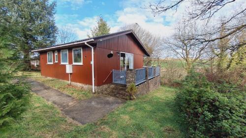 Hartland House | Forest Retreat Sleeps 4 2 Bed Parking