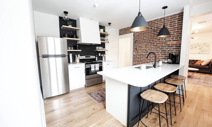 Chambersburg Apartment | Fort Chambers Flat on Main