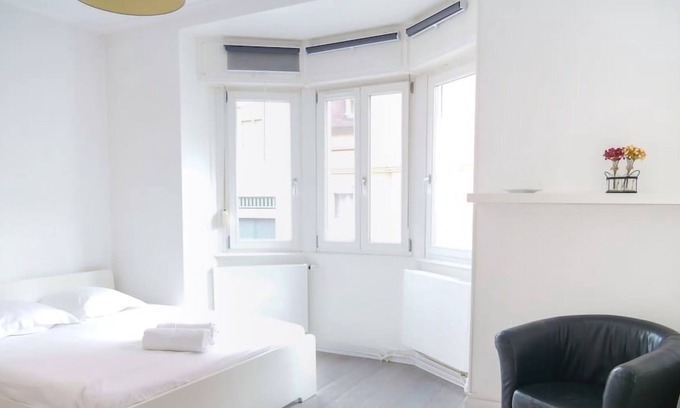 Neudorf South Apartment | Fossé Riepberg - Two Bedroom Apartment, Sleeps 4