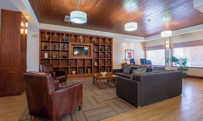 Stonebridge Hotel | Four Points by Sheraton Saskatoon