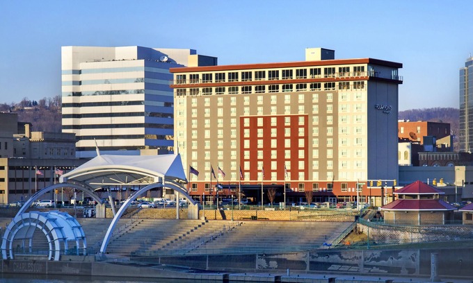 Charleston Hotel | Four Points by Sheraton Charleston