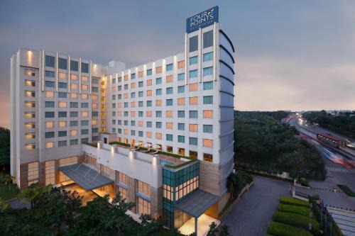 Clover Park Hotel | Four Points by Sheraton Hotel and Serviced Apartments Pune