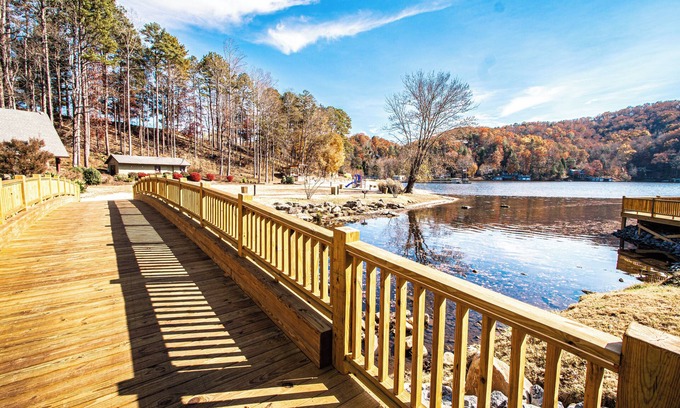 Lake Lure Resort | Fox Run at Lake Lure