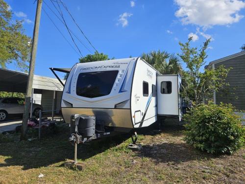 Cocoa Other | Freedom Express RV