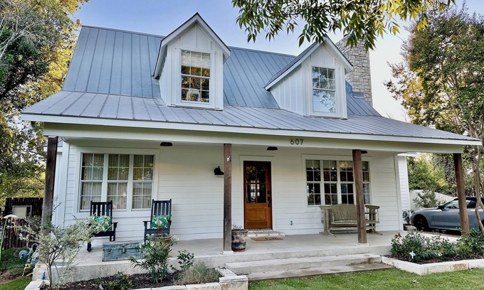 Fredericksburg House | French Country Farmhouse on Baron's Creek - w/Pool/Spa, Steps from Main Street!