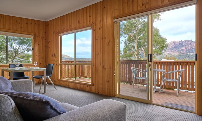 Coles Bay House | Freycinet Sanctuary 4