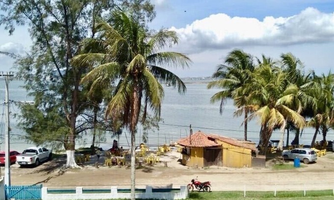 Sao Pedro da Aldeia House | Friends' corner
