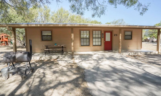 Sabinal Cabin | Frio Country Resort - Within walking distance to the Frio River!