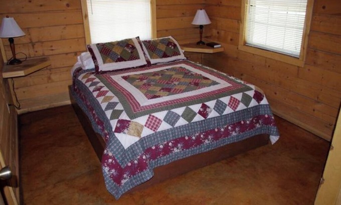 Leakey Cabin | Frio Pecan Farm Log Cabins 1-17