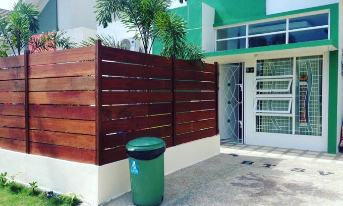 Sandik House | Fullhouse