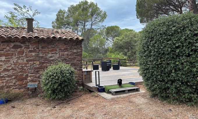 Le Vieux Cannet Cottage | Fully equipped and air-conditioned cottage on private property
