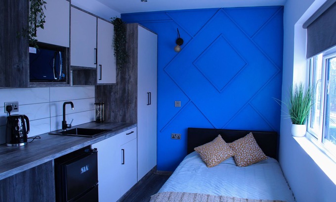 Peterborough Apartment | Fully Equipped Studio in Peterborough