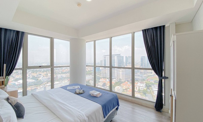 Pantai Indah Kapuk Apartment | Fully Furnished and Elegant 2BR at Gold Coast Apartment PIK