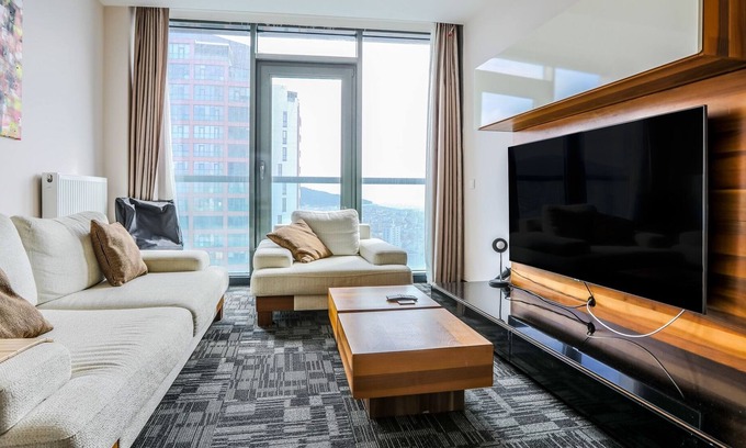 Atasehir Apartment | Fully Furnished Flat with Security in Atasehir