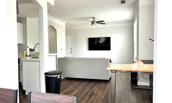 Sugar Land Apartment | Functional & Comfortable living apartment in the heart of Sugar Land