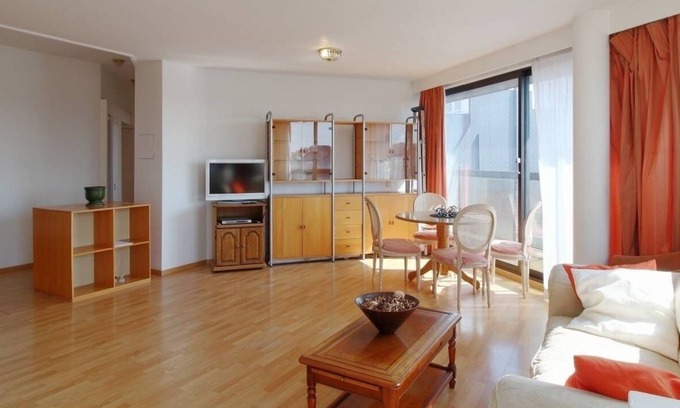 Chatelain Apartment | Funished Flat to rent in the exclusive chatelain neighbourhood