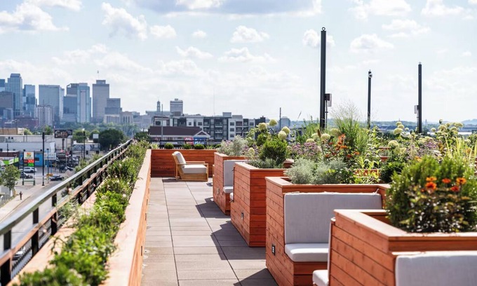 East Nashville Hotel | Funky Boutique Room w/Floor-to-Ceiling Views Near Nashville Sights!