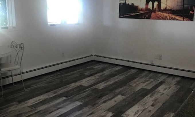 Lido Beach Apartment | Furnished Studio with Private Beach