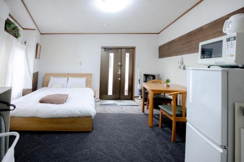 Fushimi Apartment | Fushimi Railway House