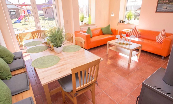 Rerik Apartment | FW 6/4 room apartment (62m², max 6 pers.) - Family holiday farm *** Ostseeland Rerik