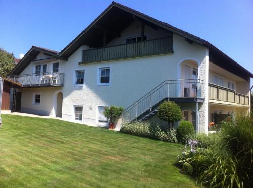 Bad Birnbach Apartment | Gästehaus Baumgartner