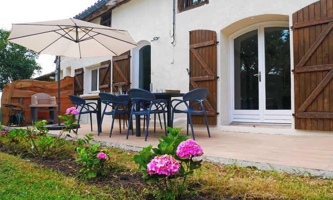 Bascous House | Gîte à 15 Minutes de Vic Fezensac et de Nogaro et 10 Minutes D'eauze