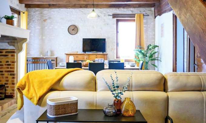 Chenou House | Gîte au Calme Avec Piscine Couverte