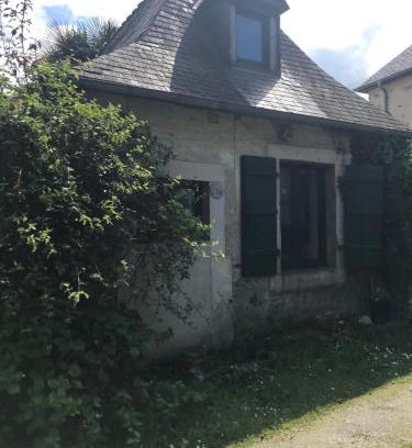 Lezignan House | Gîte dans un petit village pyrénéen