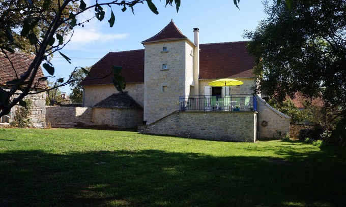 Miers House | Gîte de Bouyrissac, near the Gouffre de Padirac