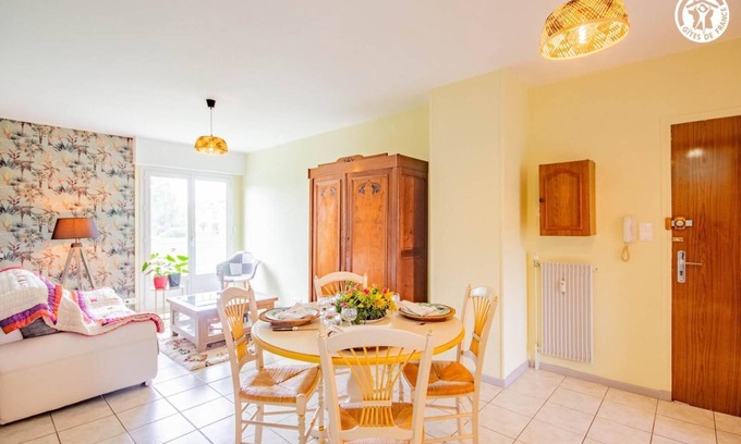 Pierre-de-Bresse House | Gîte de Grandmont - PIERRE DE BRESSE