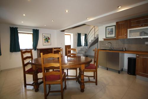 Henrichemont House | Gîte de La Borne