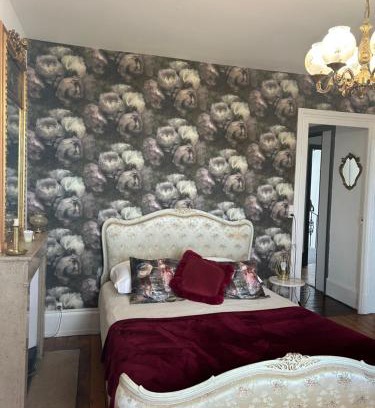 Chazemais House | Gîte de la comtesse château de la Bouchatte