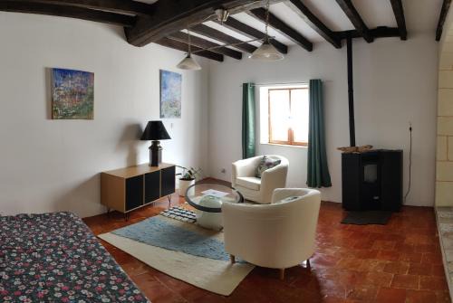 Huille House | Gîte de la Fontaine