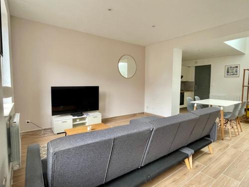 Phalempin Apartment | Gîte Le Plain Pied - 5min de la gare vers Lille - Arras - Lens