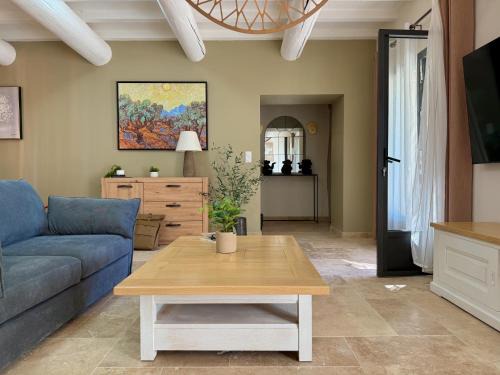 Chateaurenard House | Gîtes Amour de Provence