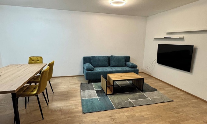 Ebersberg District Apartment | Garten-wohnung Nähe Messe München